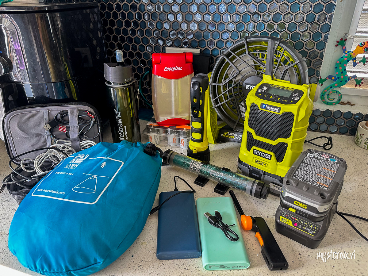 hurricane preparedness kit-1 Hurrican Preparedness Kit